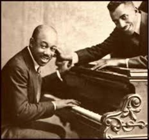 Pianist and composer Eubie Blake publishes his first piano rags.