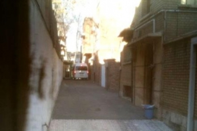 بیست و پنج بهمن و آغاز محدودیت ها