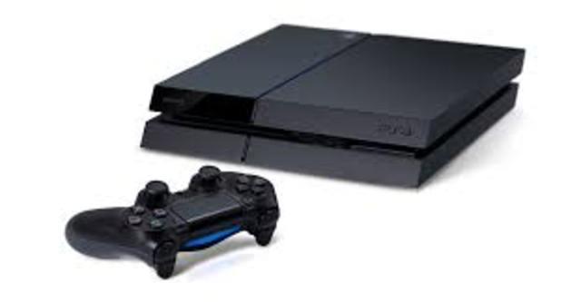 PLAYSTATION 4