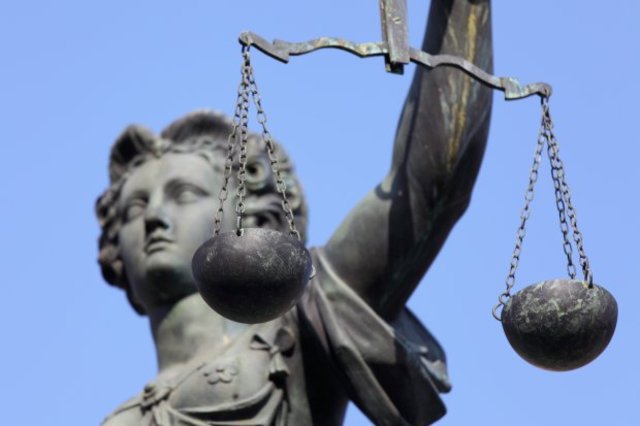 Female lawyers permitted to argue before the Supreme Court