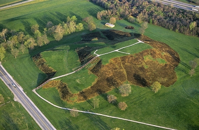 Monks Mound is completed at Cahokia