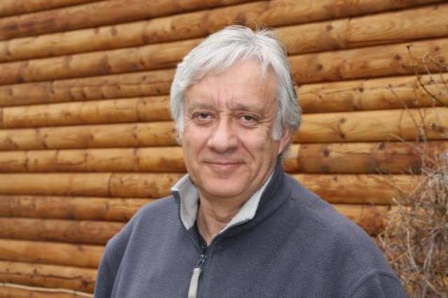 Dimisión de Xavier Pastor