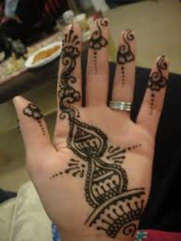 begining of tattoos/ body art/ Henna