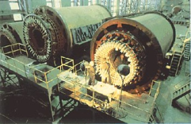 Instalação de um gerador para iluminação pública