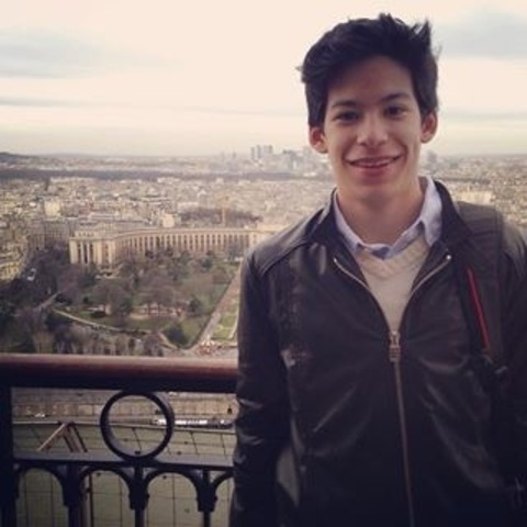 Em 2013, passou o primeiro mês aprendendo a vida de europeu.