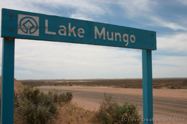 Lake Mungo 60 000 Years Ago