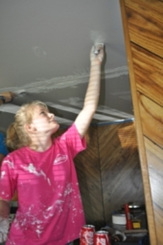 Trabajé en casas con mis amigos de mi iglesia en 2009.