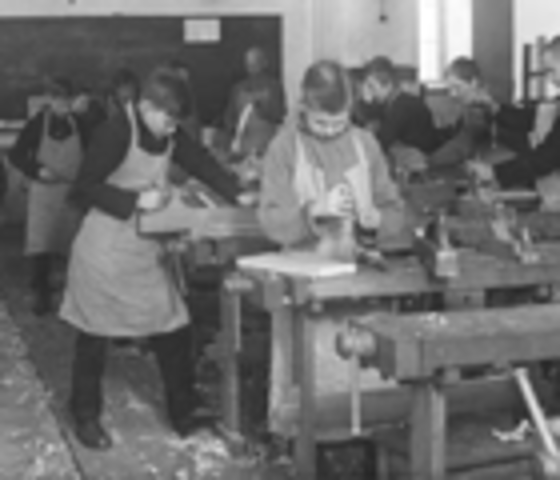 Kool muutub täielikuks keskkooliks