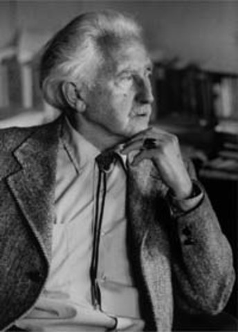 Erik Erikson (1902-1994)