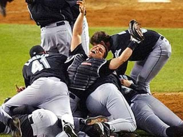 Marlins vencen su serie 4-2 y dejan tendidos a los Yankees