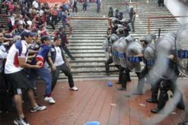 Primera denominación de las barras como "BARRAS FUERTES"