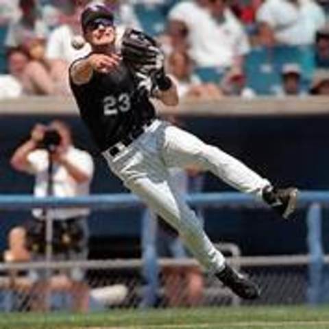 announced former third baseman Robin Ventura as their new manager, succeeding interim manager Don Cooper