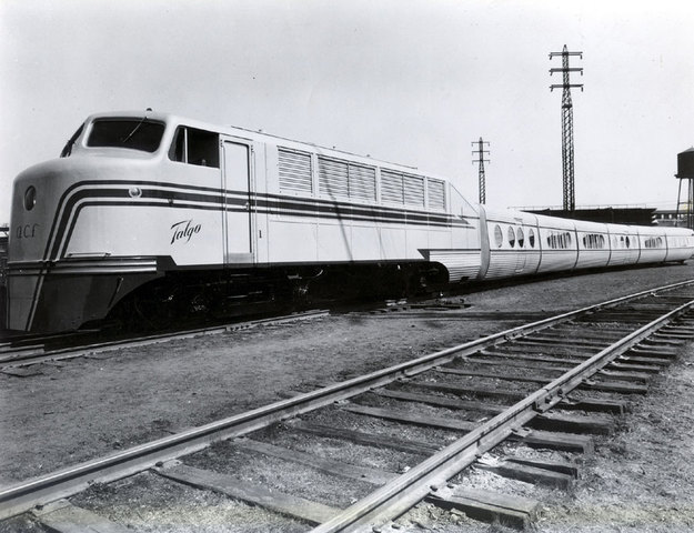 primer tren de gran velocitat