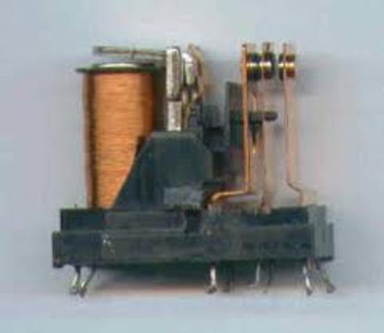 Relés electromagnénicos (antes de la primera generación primera generación)