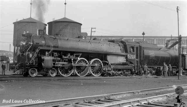 Canadian National Railways Formed