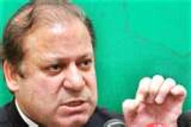President Ghulam Ishaq Khan dismissed Benazir Bhutto government; Mian Nawaz Sharif becomes prime minister