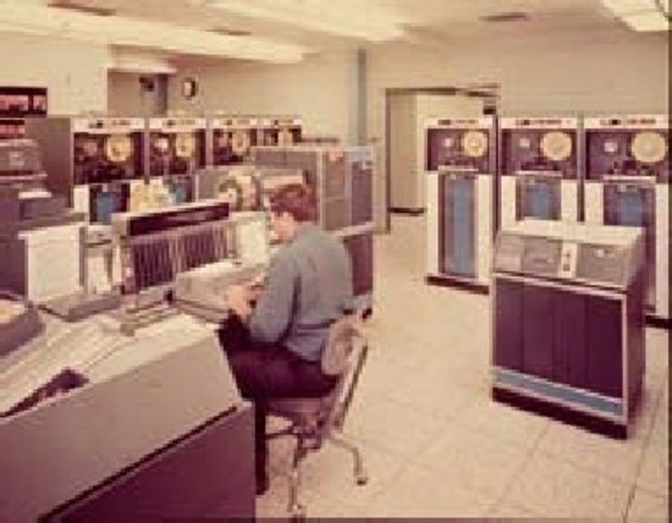 IBM 7030 (Segunda Generacion)