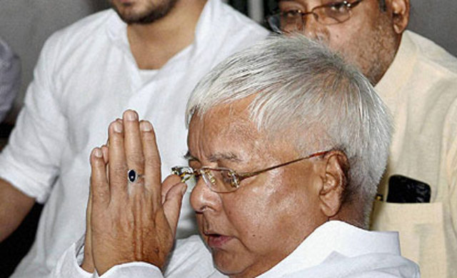 Laloo gets into jail and resigns from CM post and his wife Rabri Devi came into power as the CM of Bihar. Following this, the trial continues in the court and eventually Laloo goes to jail several times.