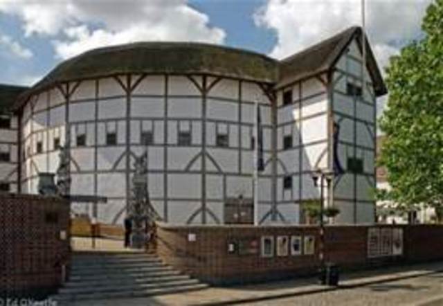 GlobTheatre is built in London