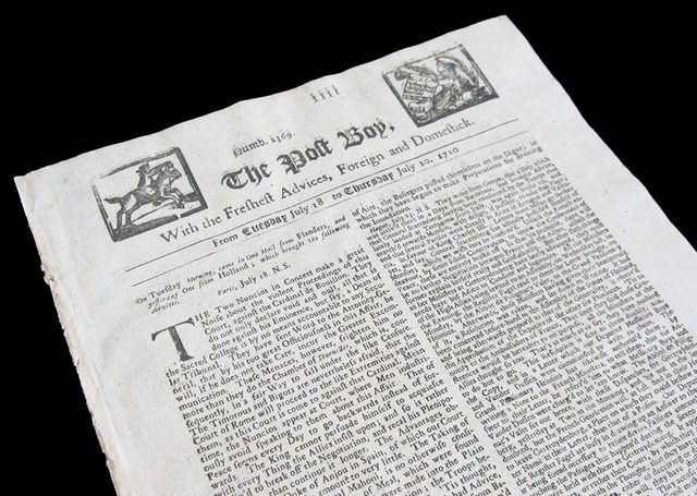 Newspapers are first published in London