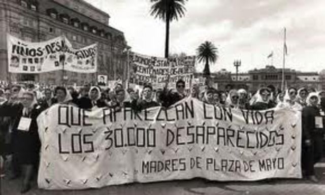 Madre de Plaza de Mayo