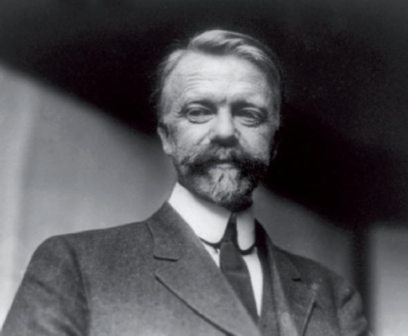 Universalism Management