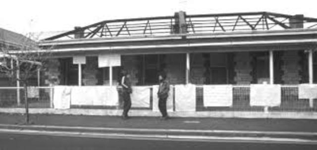 Mahomet Allum opens his herbalist practice in Adelaide.