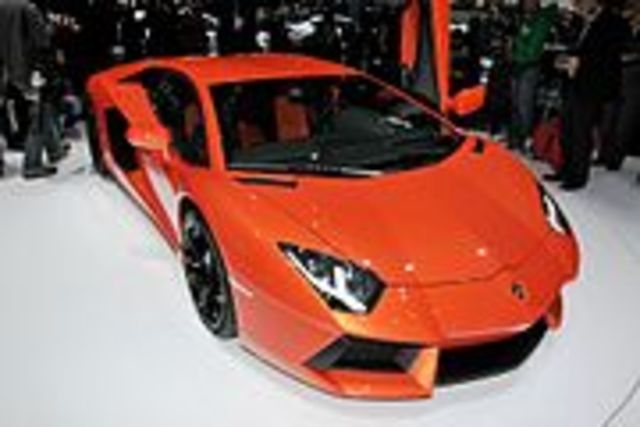 Aventador LP700-4 (2011)