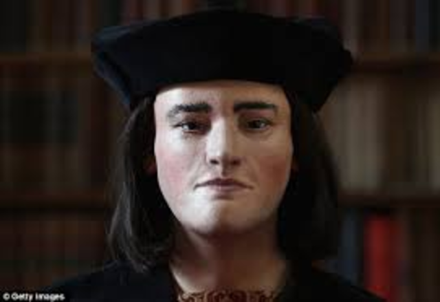 Richard III is killed in battle