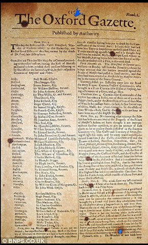 Newspapers are first published in London