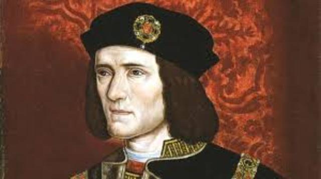 Richard III is killed in battle