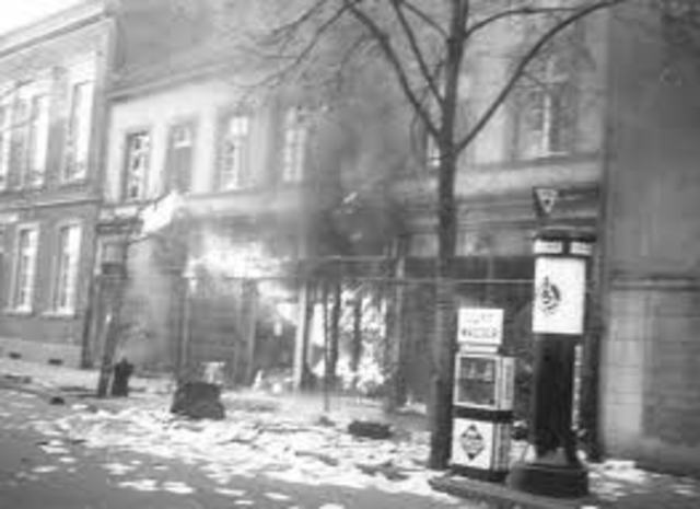 ¨ La noche de los cristales rotos.