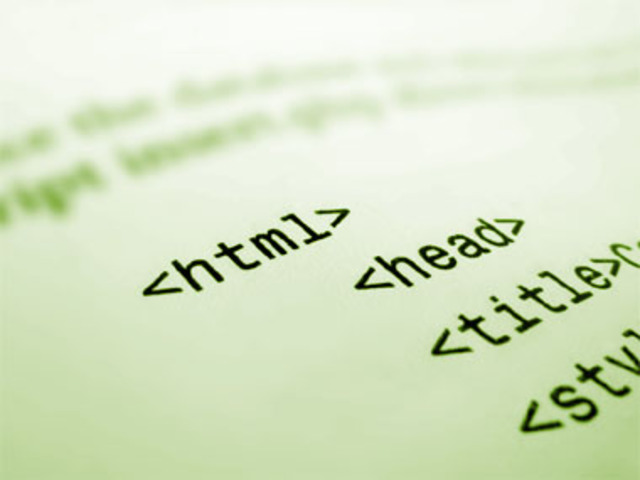 Creado el lenguaje HTML por Tim Berners-Lee