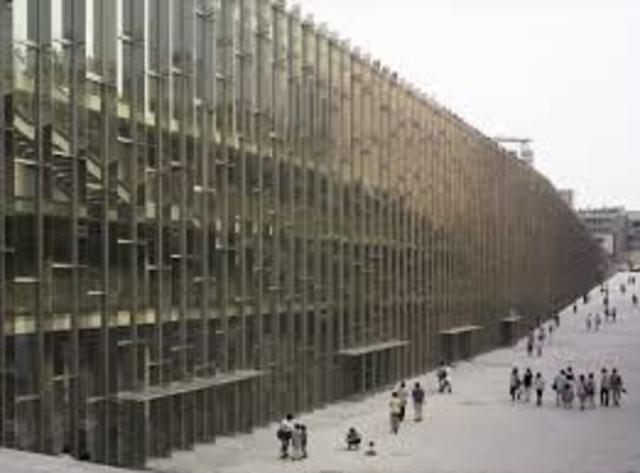 KOREA: Professional school for women