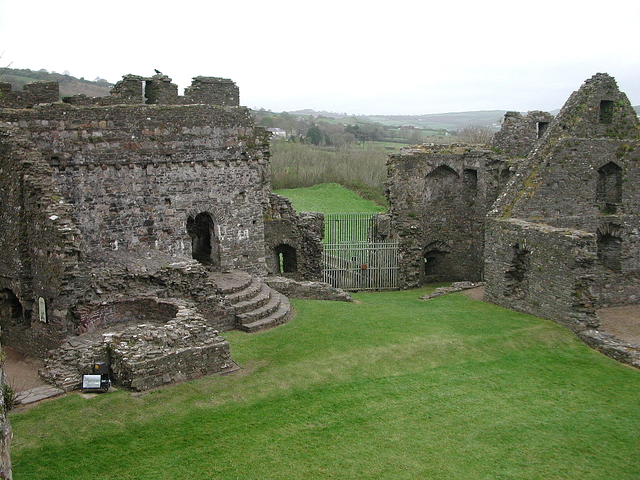 Kidwelly castle