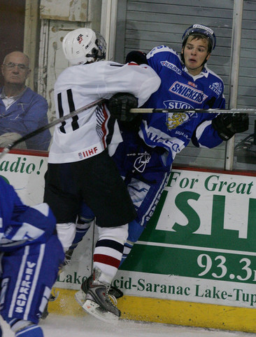 USA beats Finland 6-1