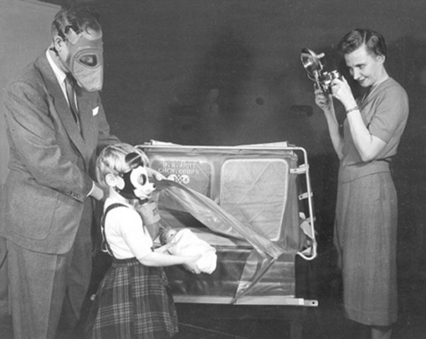 Máscaras antigas de Mickey Mouse