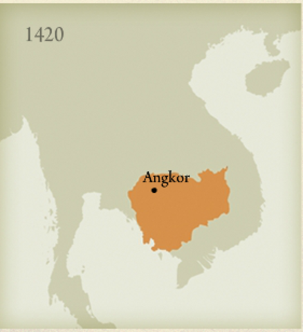 Armies of neighboring kingdoms win khmer land reducing the state