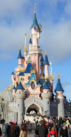 Travel to DisneyLand!