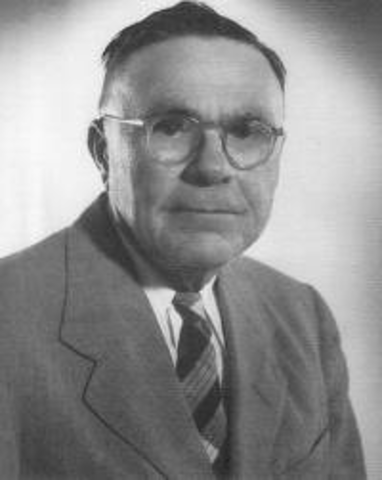 Amasa Coleman Lee defends two black men in court.