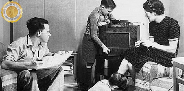 Instalação da Rádio-Escola Municipal no Rio de Janeiro