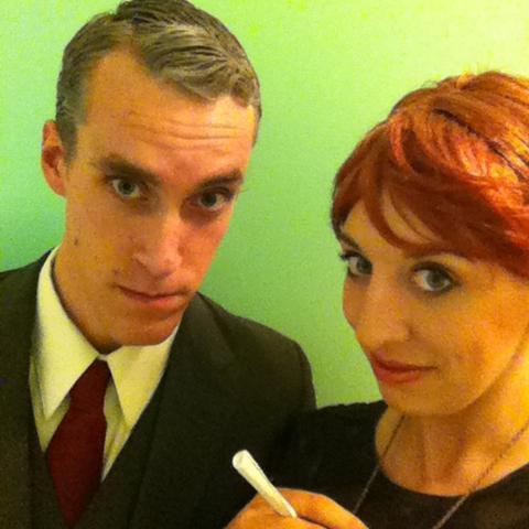 Roger & Joan do Halloween