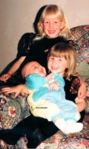 Liam James Payne was born