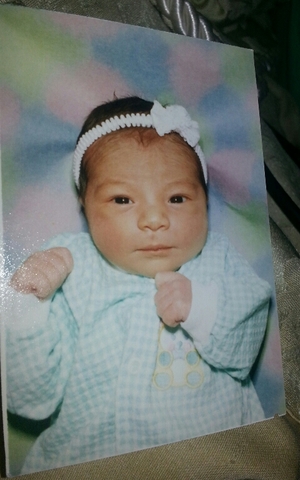 I was born, 6lbs 10 oz and 19 inches long