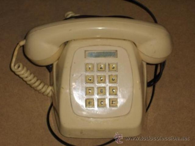 primer teléfono fijo