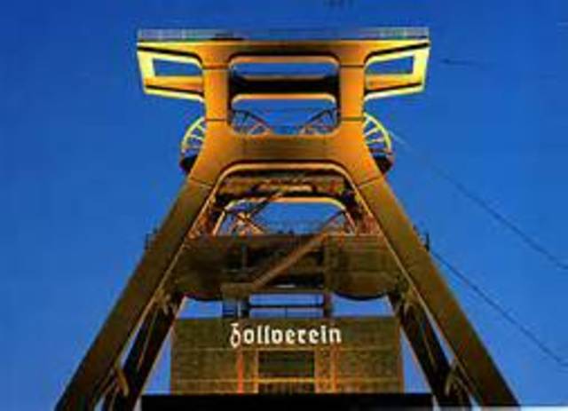Zollverein comes into Effect