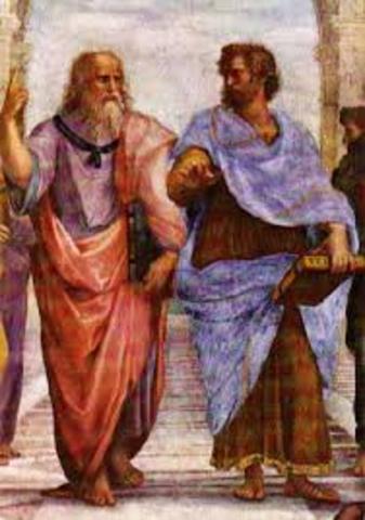 Παίρνει μέρος σε τρεις εκστρατείες