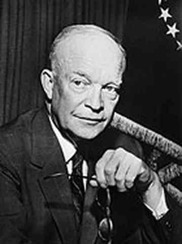 Gays Prohibited from Federal Workplace