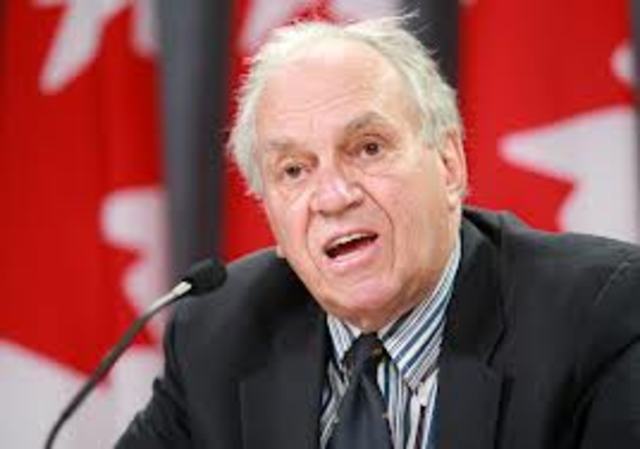 Ed Broadbent devient le chef