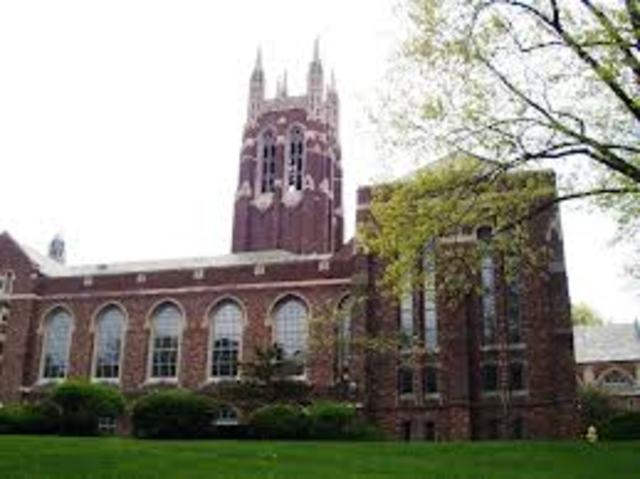 King enrolls in Crozer Theological Seminary in Chester, Pennsylvania.